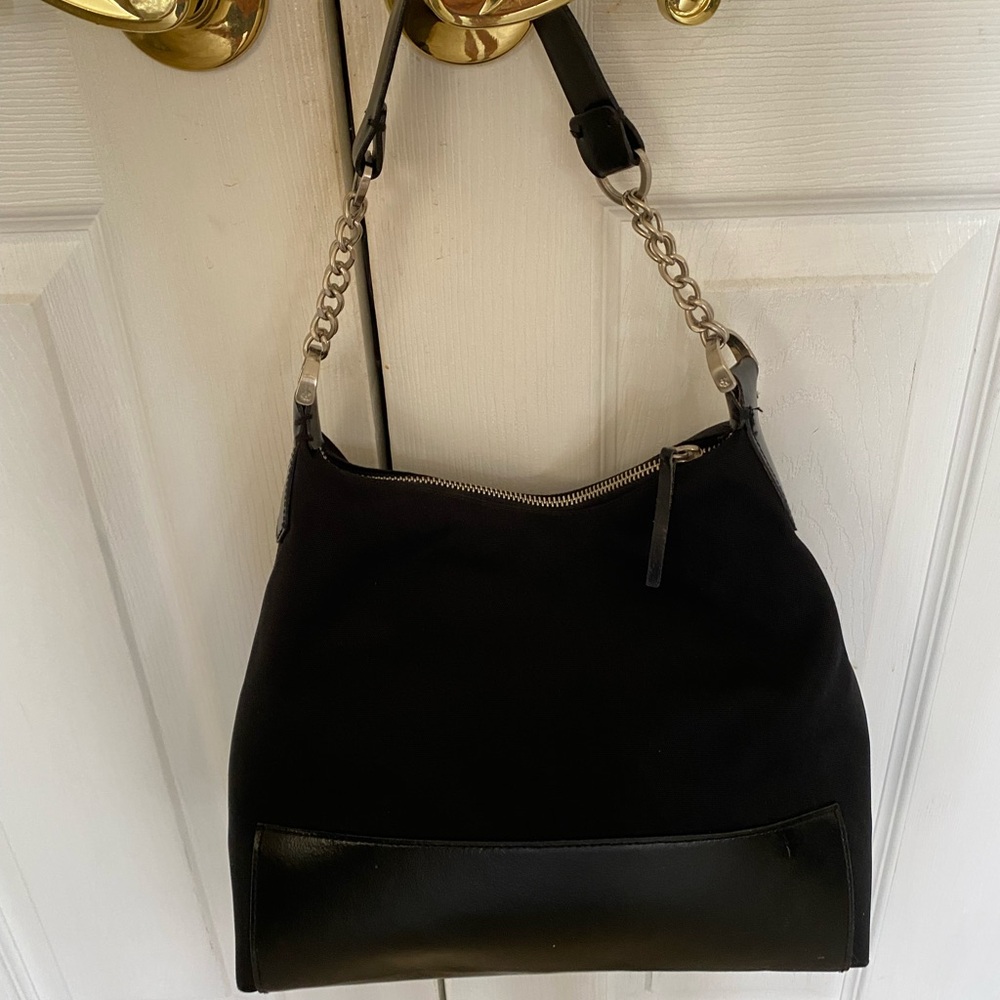 Elegant Black Women's Shoulder Bag